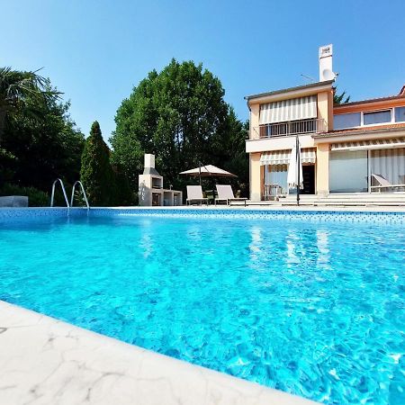 Apartments In Villa Azra Риека Экстерьер фото