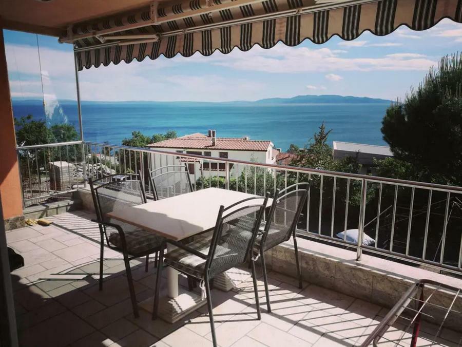 Apartments In Villa Azra Риека Экстерьер фото