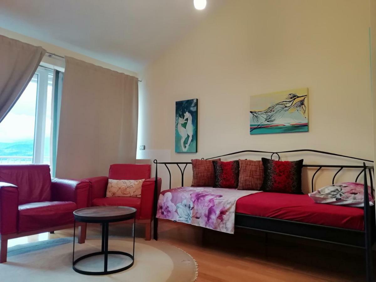 Apartments In Villa Azra Риека Экстерьер фото