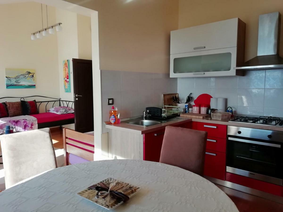 Apartments In Villa Azra Риека Экстерьер фото